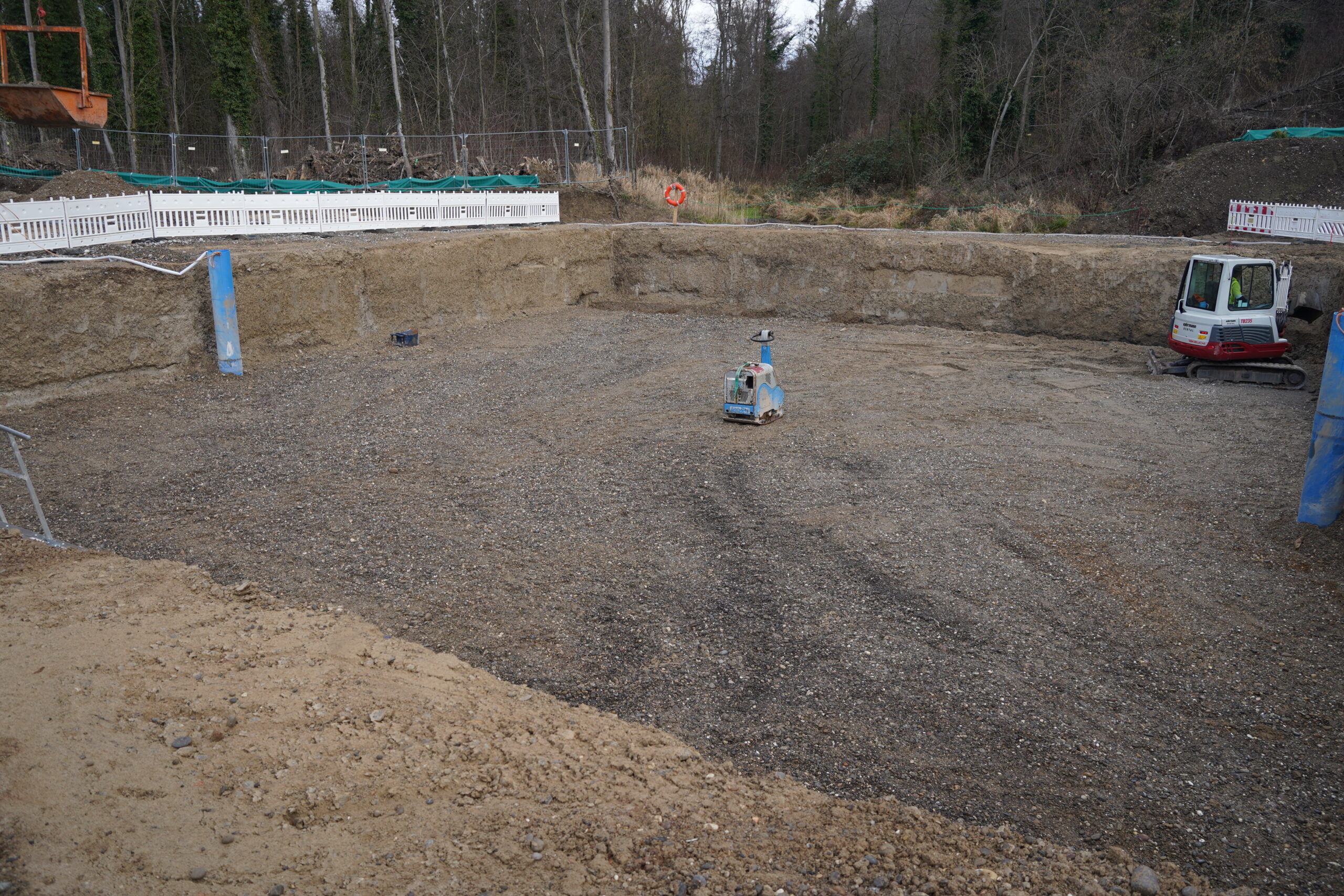 Ansicht trockene RSS Flüssigboden Baugrube