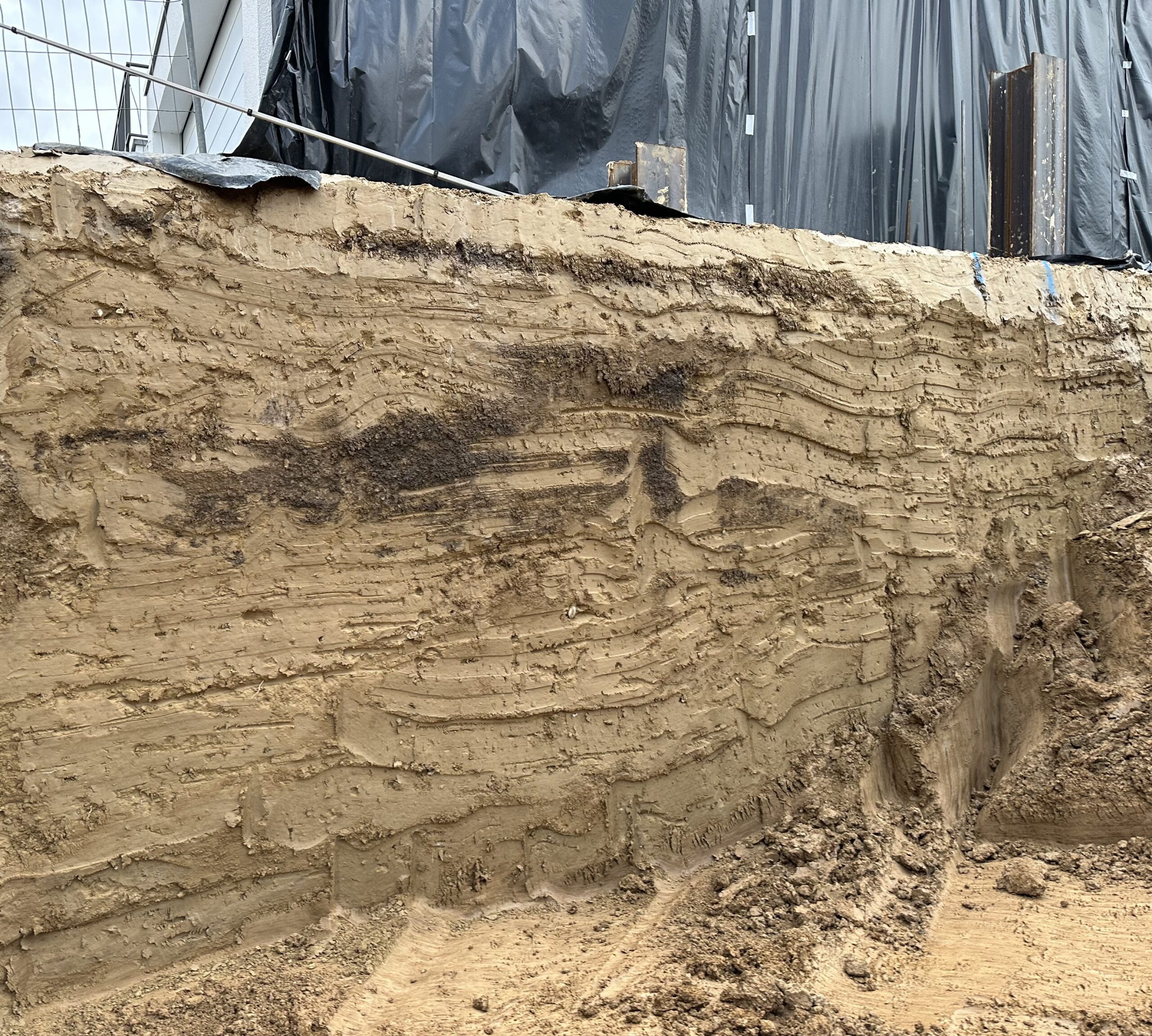 Freilegen der RSS-Wand - Vorbereitung einhäuptige Schalung