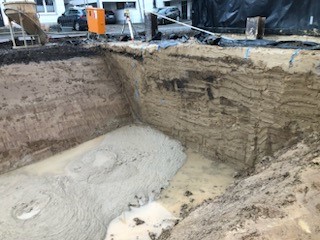 Herstellung Bodenplatte aus Flüssigboden