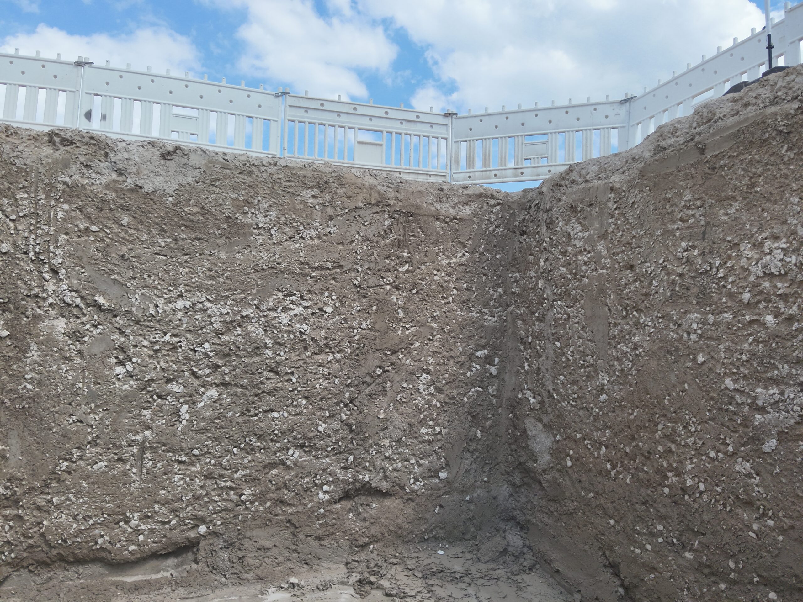 Ansicht der Wandfläche innerhalb Baugrube