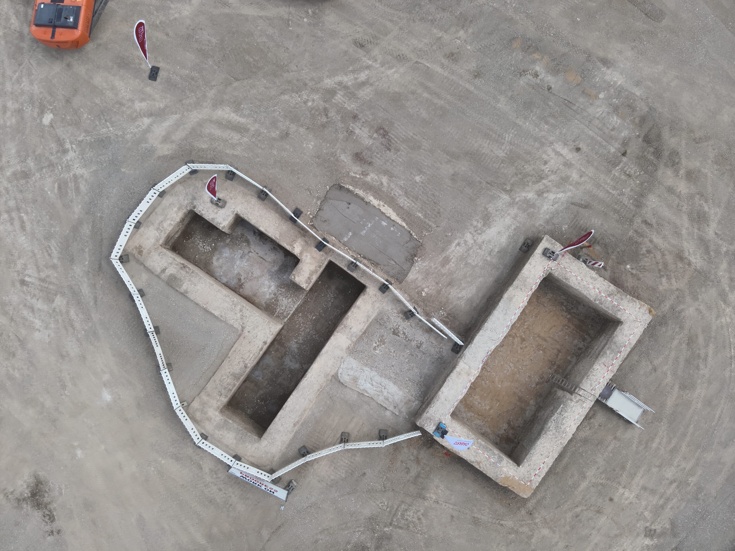 Baugruben ausgehoben Draufsicht