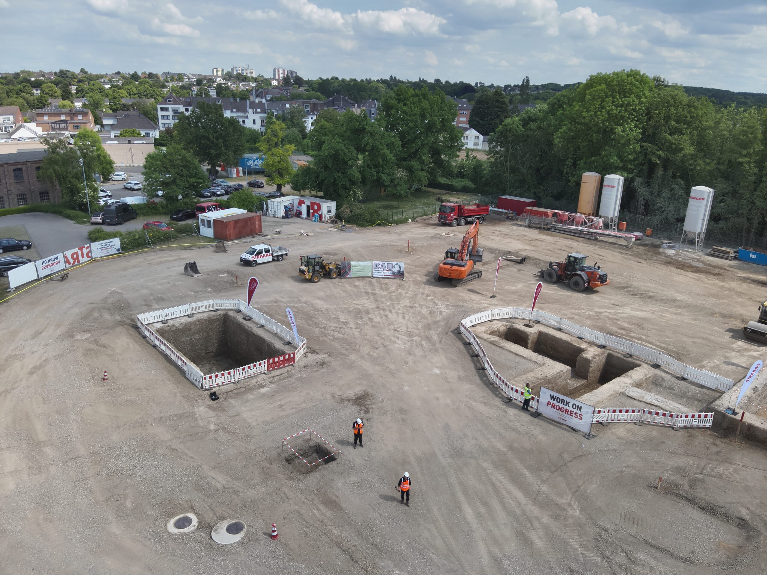 Baugruben ausgehoben Weitsicht 2