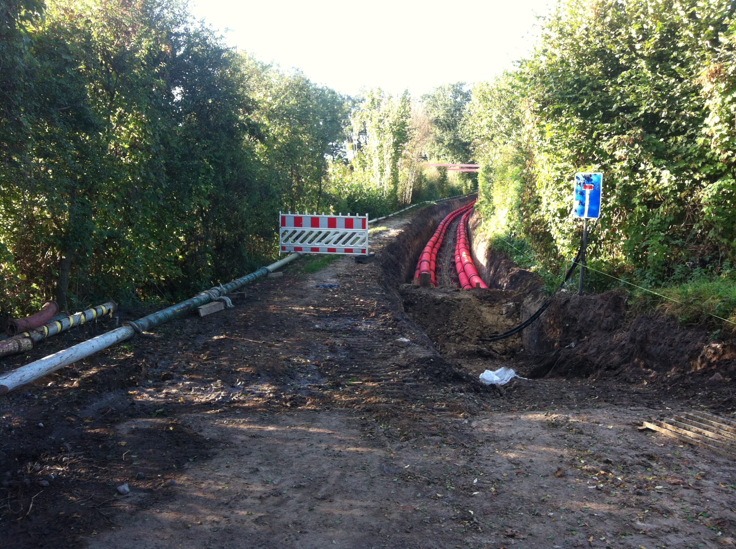 Weite Strecke zur Vorbereitung der Pupe und Flüssigbodeneinsatz 380kV