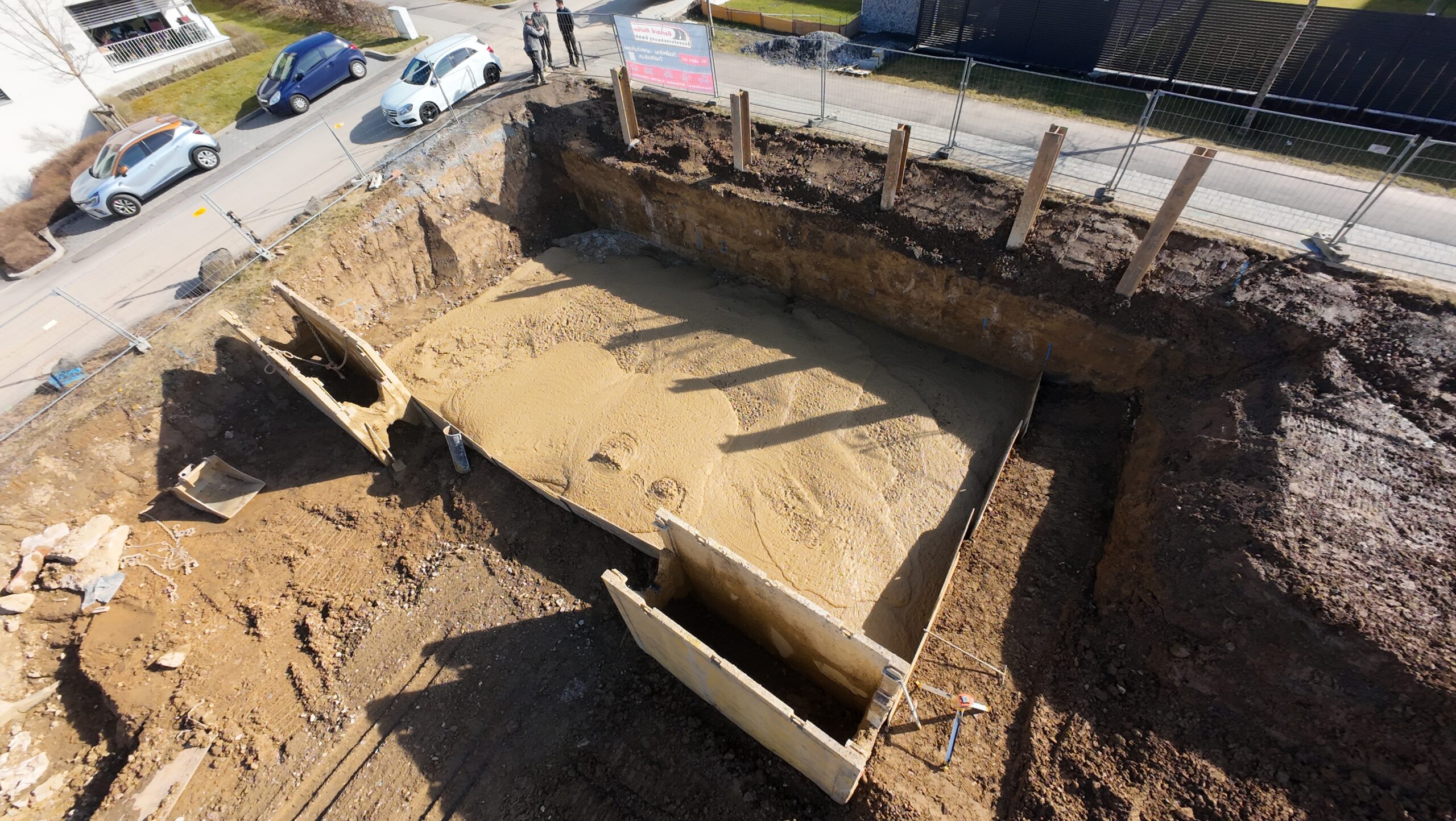 Herstellung Flüssigboden Bodenplatte als Bodenverbesserung