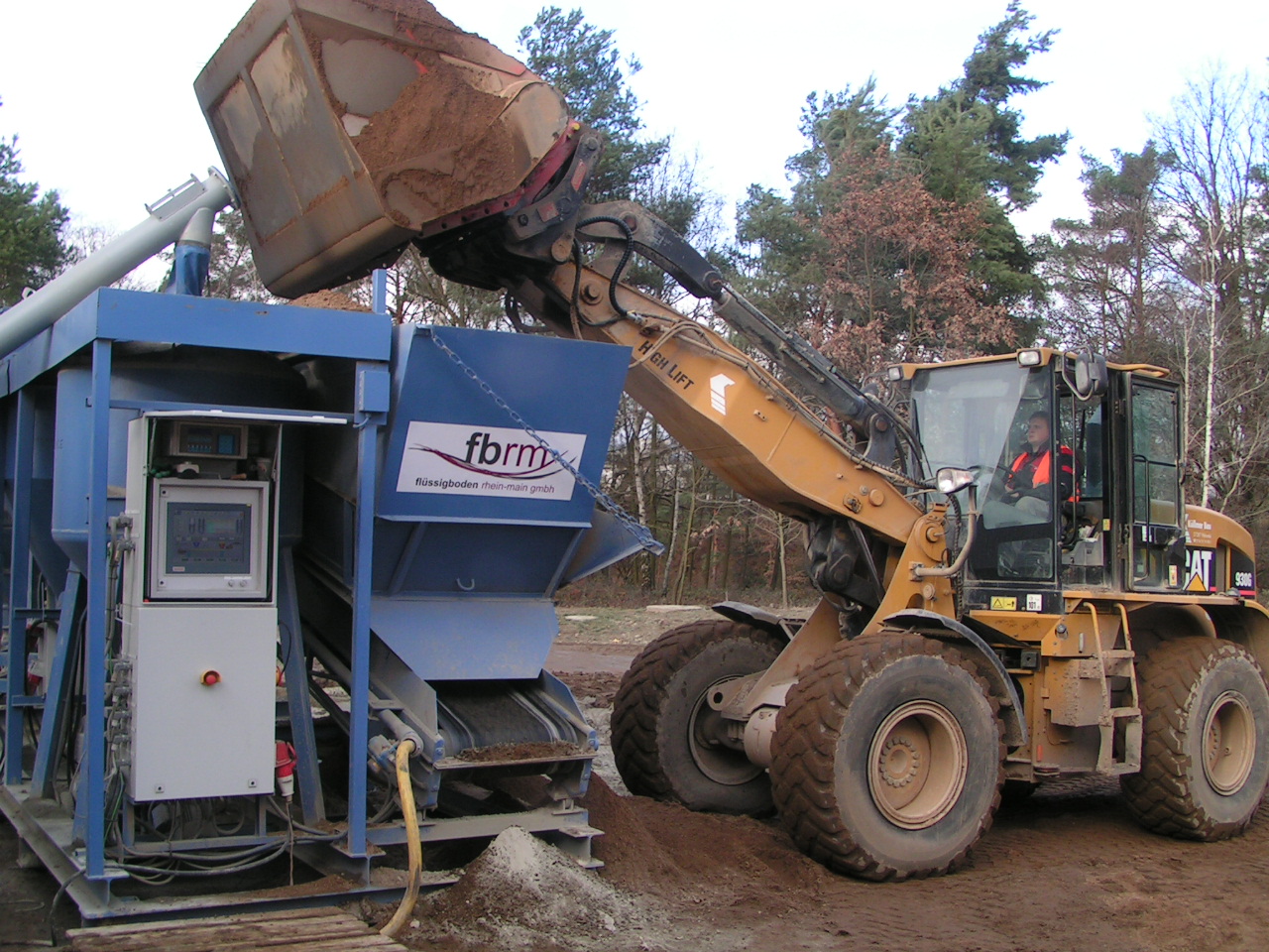 Material aufgeben zur Herstellung nach Trockenmischverfahren Flüssigboden 420kV