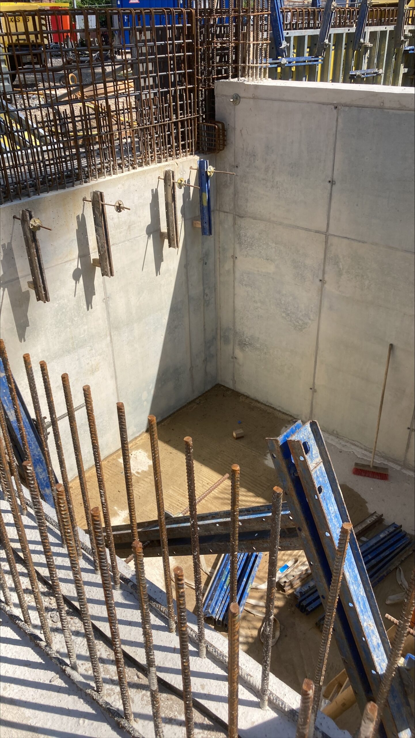 Verlorene Schalung Flüssigboden