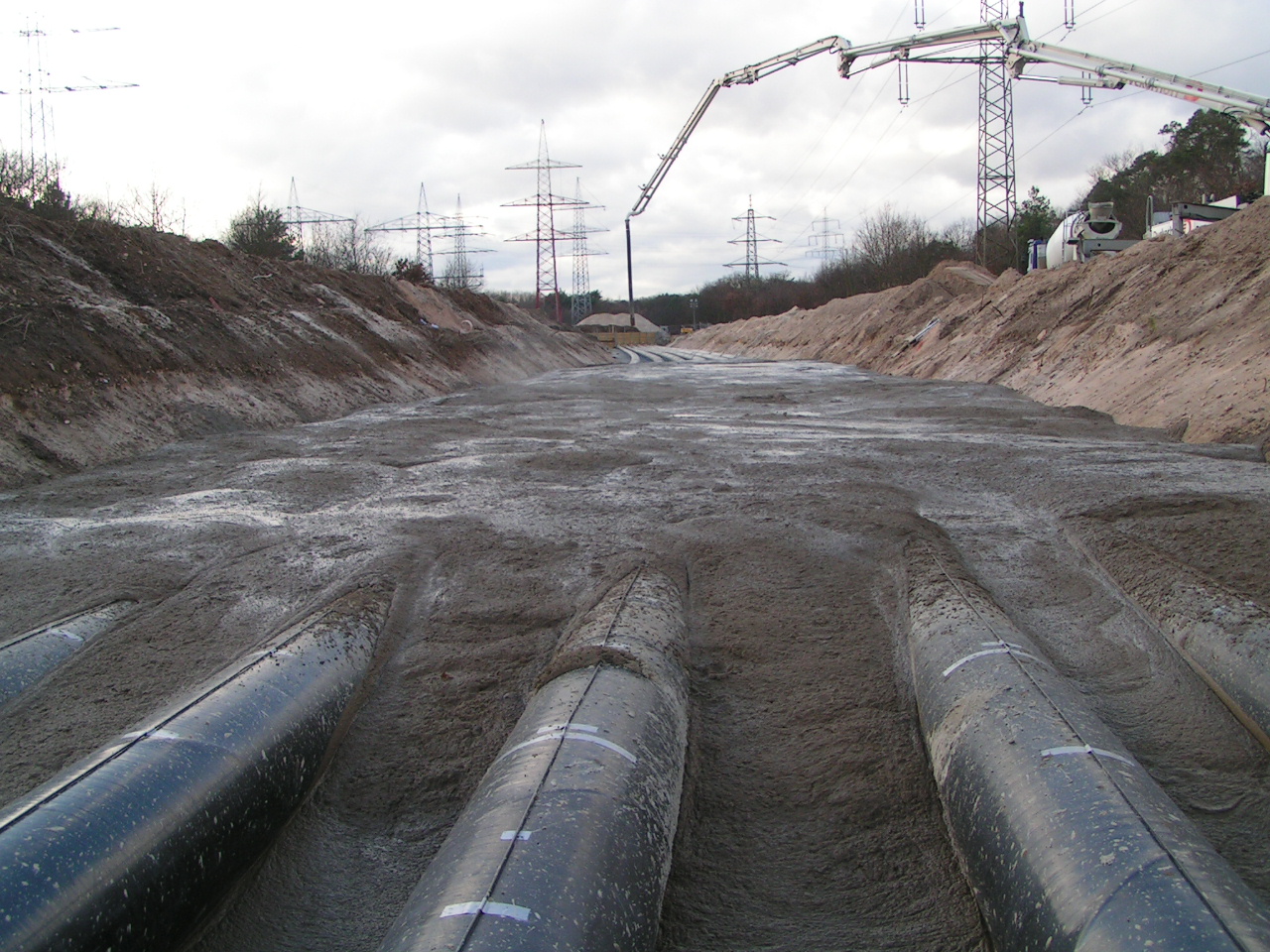 Optimale Bettung durch Thixotropie Flüssigboden 420kV