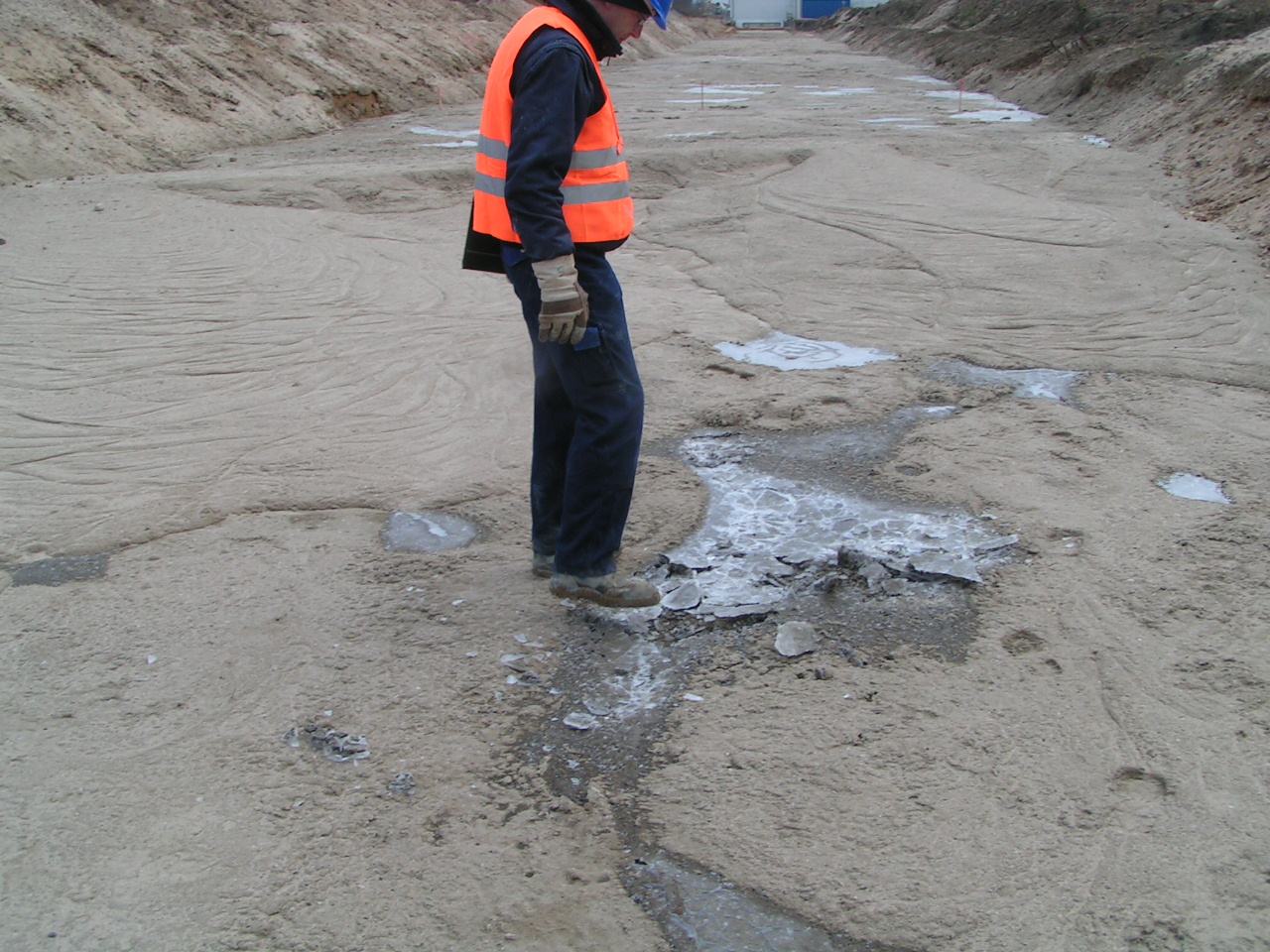 Thixotropie mit hoher Oberflächenspannung sorgt für schnelle Begehbarkeit