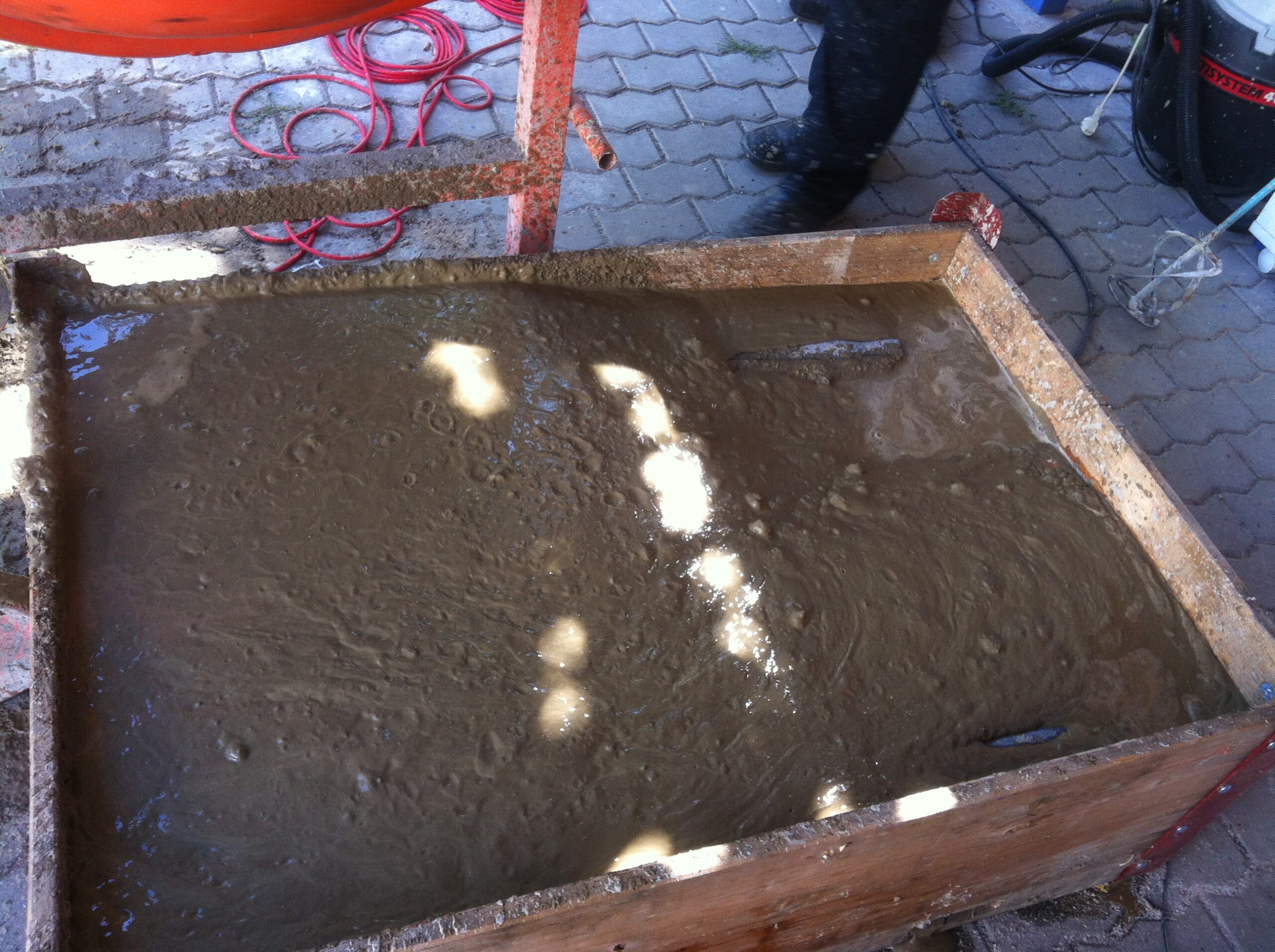 Vollständig verfüllter Versuchsaufbau 380kV